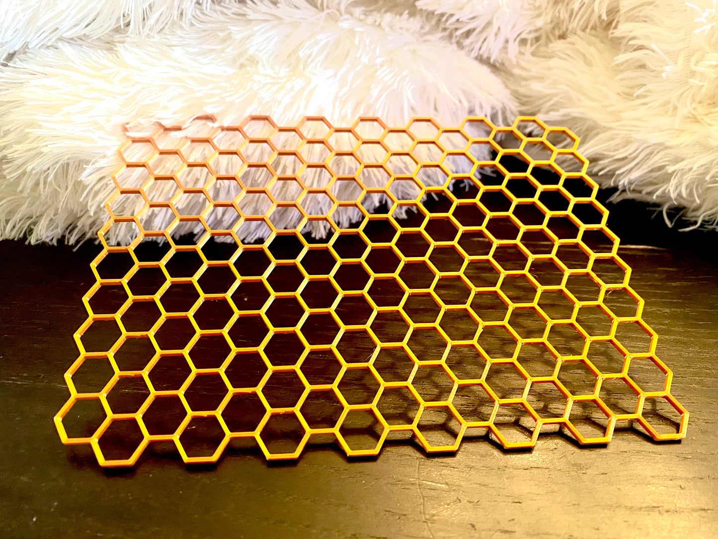 3D Printed 5"x7" Honeycomb Mesh Sheet - ShitVicMakes
