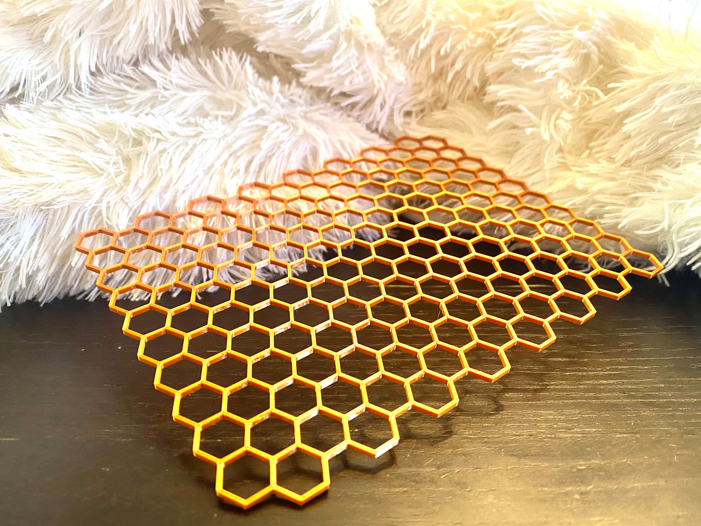 3D Printed 5"x7" Honeycomb Mesh Sheet - ShitVicMakes